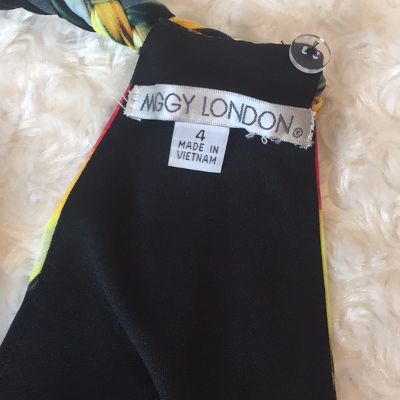 Mangy London dress women’s - Picture 5 of 7